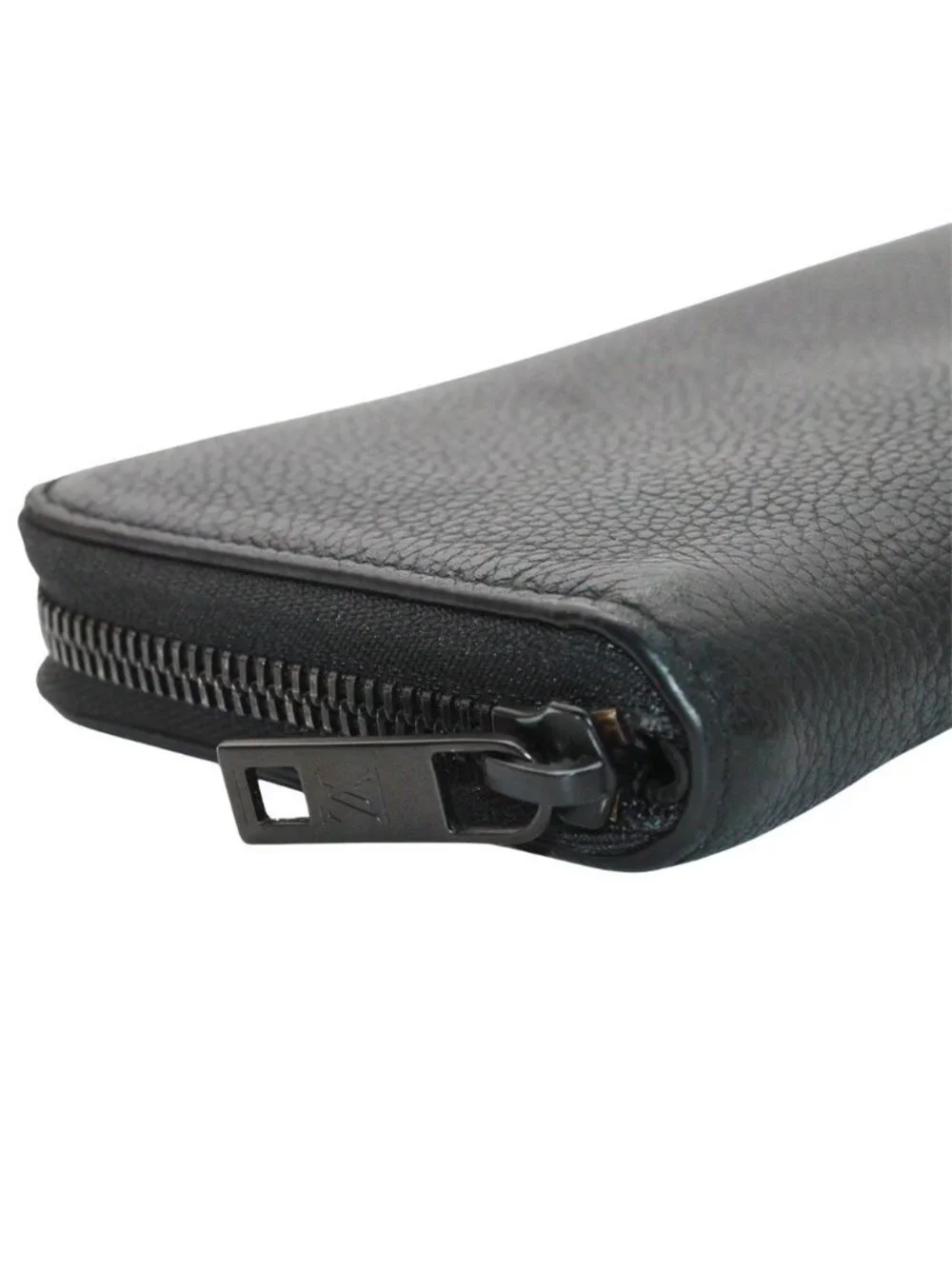 Louis Vuitton Wallet Leather Aerogram Zippy Horizontal Noir Black Zip Around